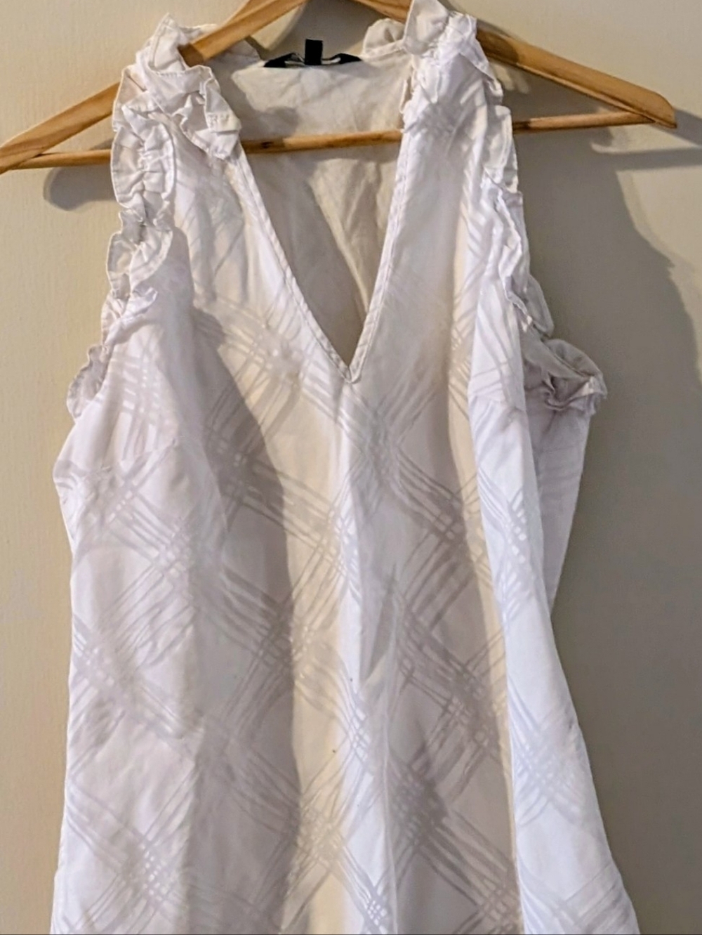 Express White Ruffle V-Neck Sleeveless Top